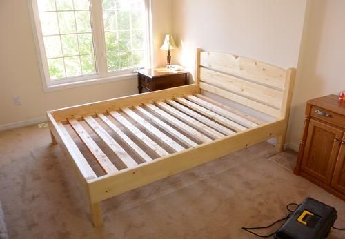 structure de lit en bois
