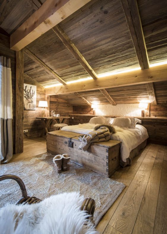 chambre adulte rustique entièrement en bois dans déco chalet