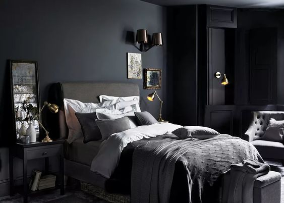 linge de lit gris et murs noirs pour une déco chambre moderne