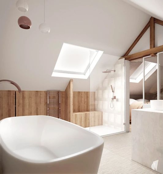 salle de bains en bois avec baignoire blanche en marbre dans une suite parentale sous combles