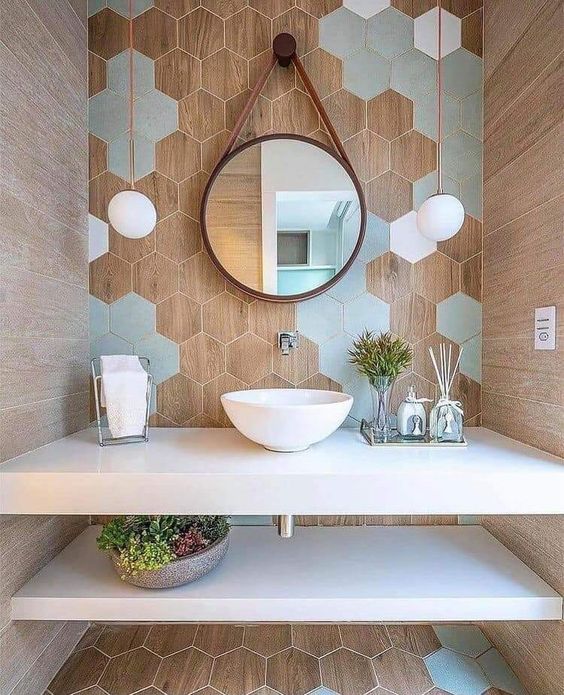 relooker une salle de bains moderne avec faïences de couleur au mur et au sol