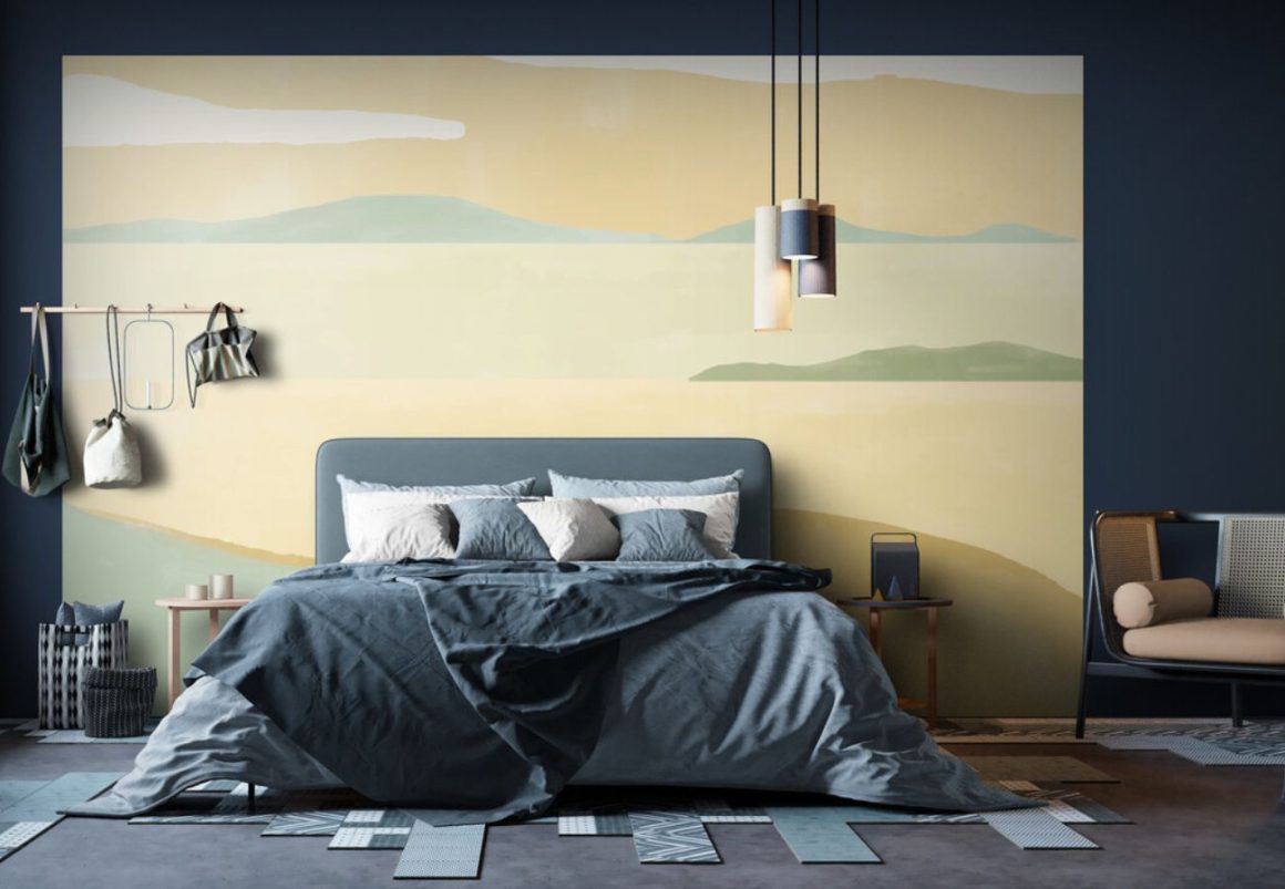 papier peint panoramique de paysage dans une chambre à coucher de couleur foncée
